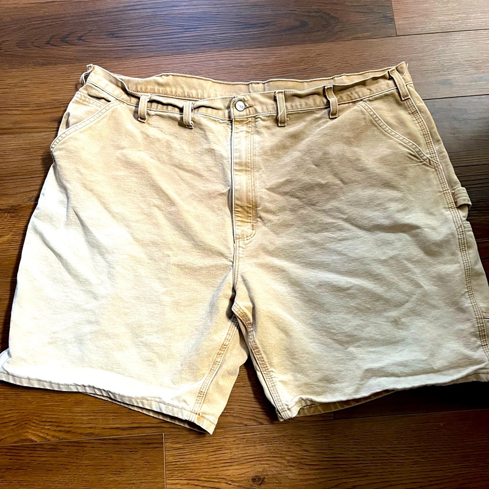 Mens size 46 Carhartt shorts